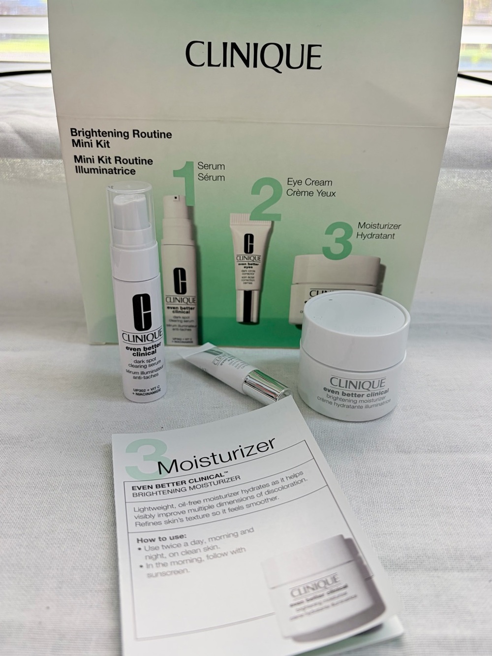 Clinique Brightening Routine Mini Kit